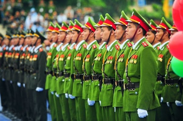 Tăng lương cơ sở lên 2,5 triệu từ 1/7: Lương quân đội, công an sẽ thay đổi ra sao?
