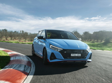 Dò ‘trúng mạch’, Hyundai bán mẫu hatchback rẻ hơn Grand i10 với giá chỉ 205 triệu: Thiết kế long lanh, 6 túi khí an toàn, cửa sổ trời cùng điều hòa tự động
