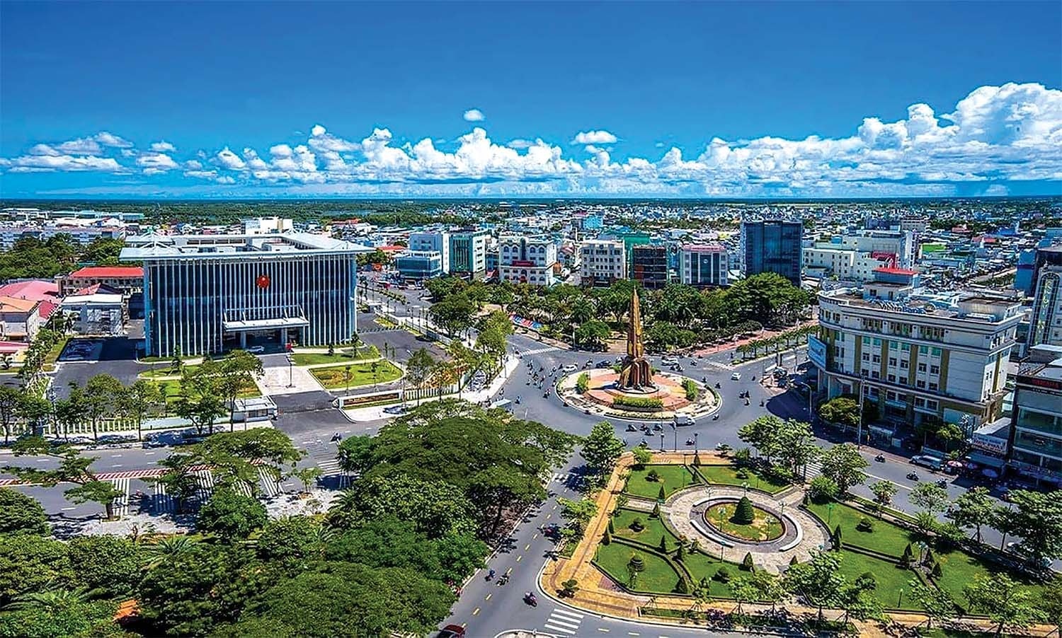 Tỉnh duy nhất Việt Nam có 3 mặt giáp biển dự chi hơn 1.800 tỷ mở đường chiến lược, khai thác tối đa dự án trọng điểm- Ảnh 2. Tỉnh duy nhất Việt Nam có 3 mặt giáp biển dự chi hơn 1.800 tỷ mở đường chiến lược, khai thác tối đa dự án trọng điểm- Ảnh 2.