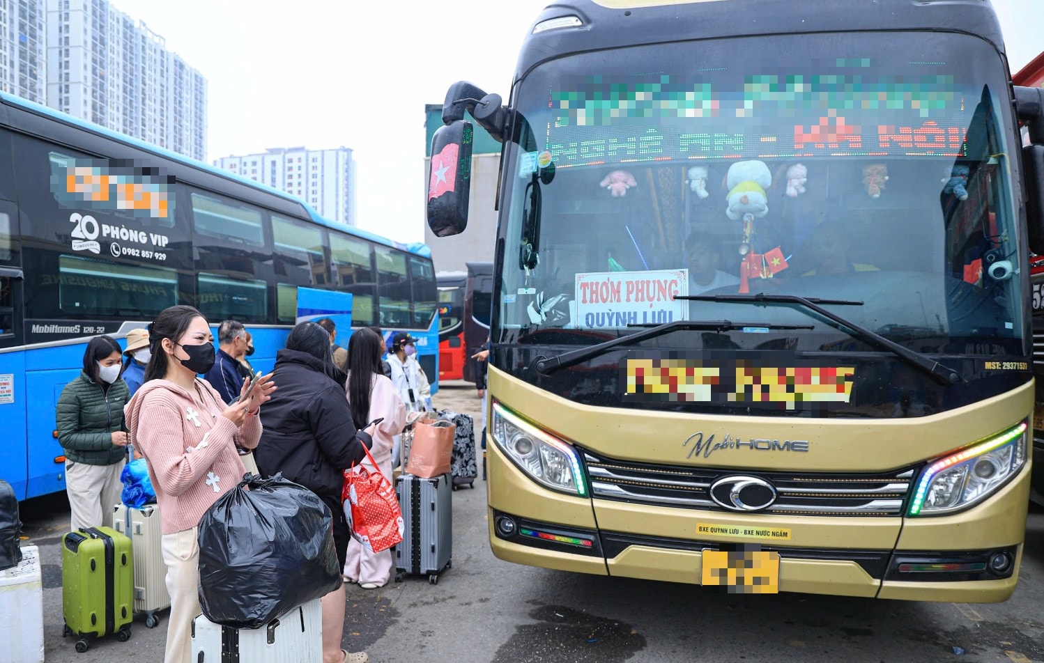 Không để lợi dụng biến động giá xăng dầu tăng cước vận tải bất hợp lý- Ảnh 1. Không để lợi dụng biến động giá xăng dầu tăng cước vận tải bất hợp lý- Ảnh 1.