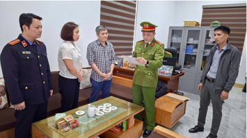 Bắt 1 cán bộ địa chính, nguyên Giám đốc và thủ quỹ cơ quan Nhà nước; khởi tố 5 Giám đốc doanh nghiệp