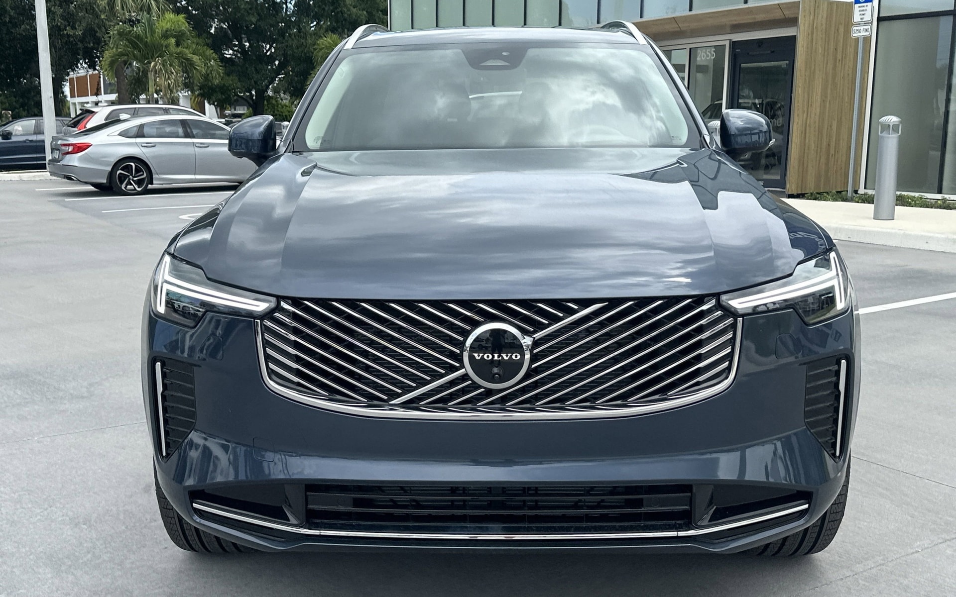volvo-xc90-2026-viet-nam-6-1773616831905-17736168320651109072989.jpg