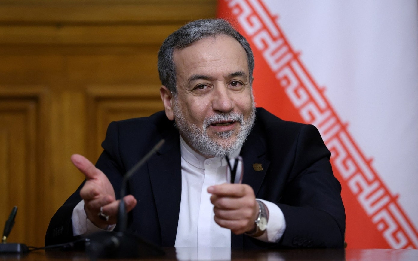 Ngoại trưởng Iran Abbas Araghchi. (Ảnh: Reuters) image-1773811729663.jpg