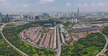 'Đại bàng' ngoại ồ ạt làm tổ, vì sao nhà đầu tư Việt bỏ trống sân nhà?