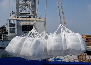 Mục tiêu xuất khẩu 550 tỷ USD đối mặt 'gió ngược' căng thẳng Trung Đông