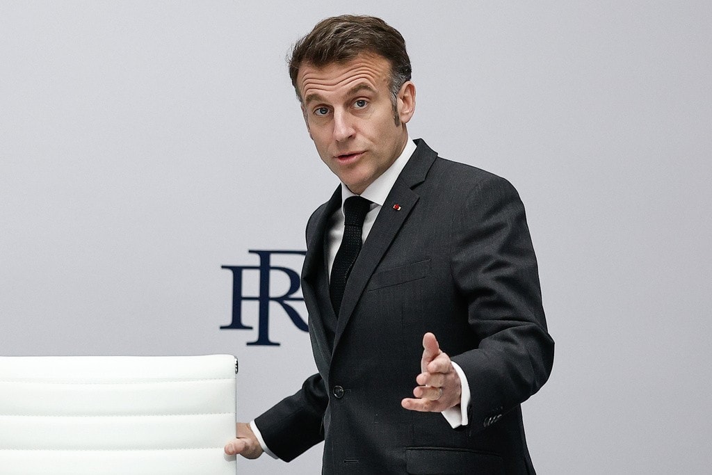Tổng thống Pháp Emmanuel Macron phát biểu ngày 17/3. (Ảnh: AP) ap26076549023167.jpg