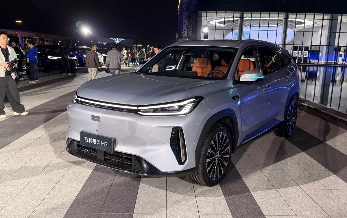 geely-galaxy-m7-3.jpg