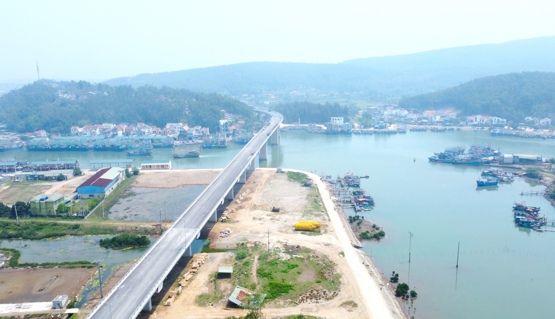 Sắp khánh thành tuyến đường hơn 4.600 tỷ đi ven biển miền Trung- Ảnh 1. Sắp khánh thành tuyến đường hơn 4.600 tỷ đi ven biển miền Trung- Ảnh 1.