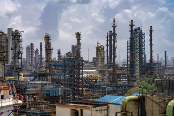 Quốc gia châu Á họp khẩn vì eo biển Hormuz tê liệt, tính mua lại 9,5 triệu thùng dầu Nga