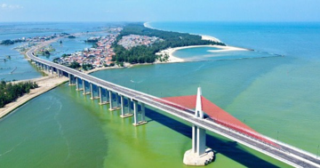 Thay đổi bất ngờ tại cầu dây văng vượt biển 2.400 tỷ dài nhất miền Trung