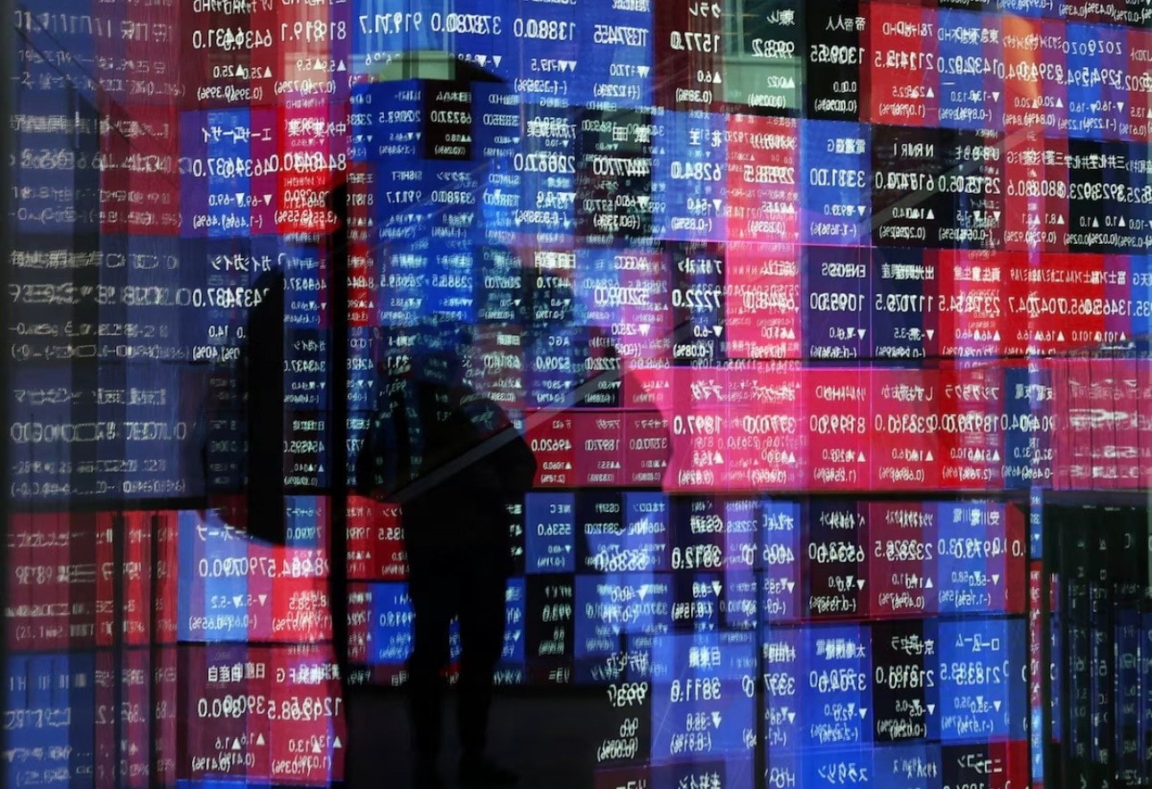 Bảng chỉ số chứng khoán ở Tokyo, Nhật Bản. (Ảnh: Reuters) img-0147.jpg