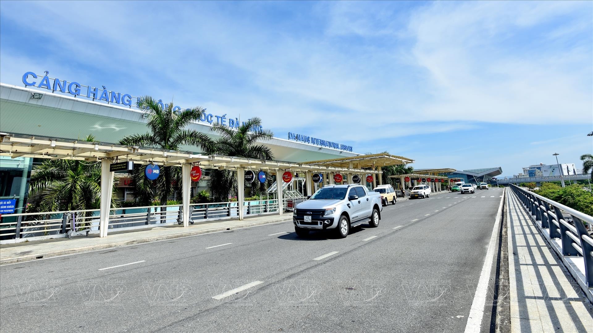 Sân bay sở hữu nhà ga 5 sao đầu tiên của Việt Nam 3 lần liên tiếp được xướng tên trong <a style='text-decoration: none;' href='/TOP'>TOP</a> 100 sân bay tốt nhất thế giới- Ảnh 1. Sân bay sở hữu nhà ga 5 sao đầu tiên của Việt Nam 3 lần liên tiếp được xướng tên trong <a style='text-decoration: none;' href='/TOP'>TOP</a> 100 sân bay tốt nhất thế giới- Ảnh 1.