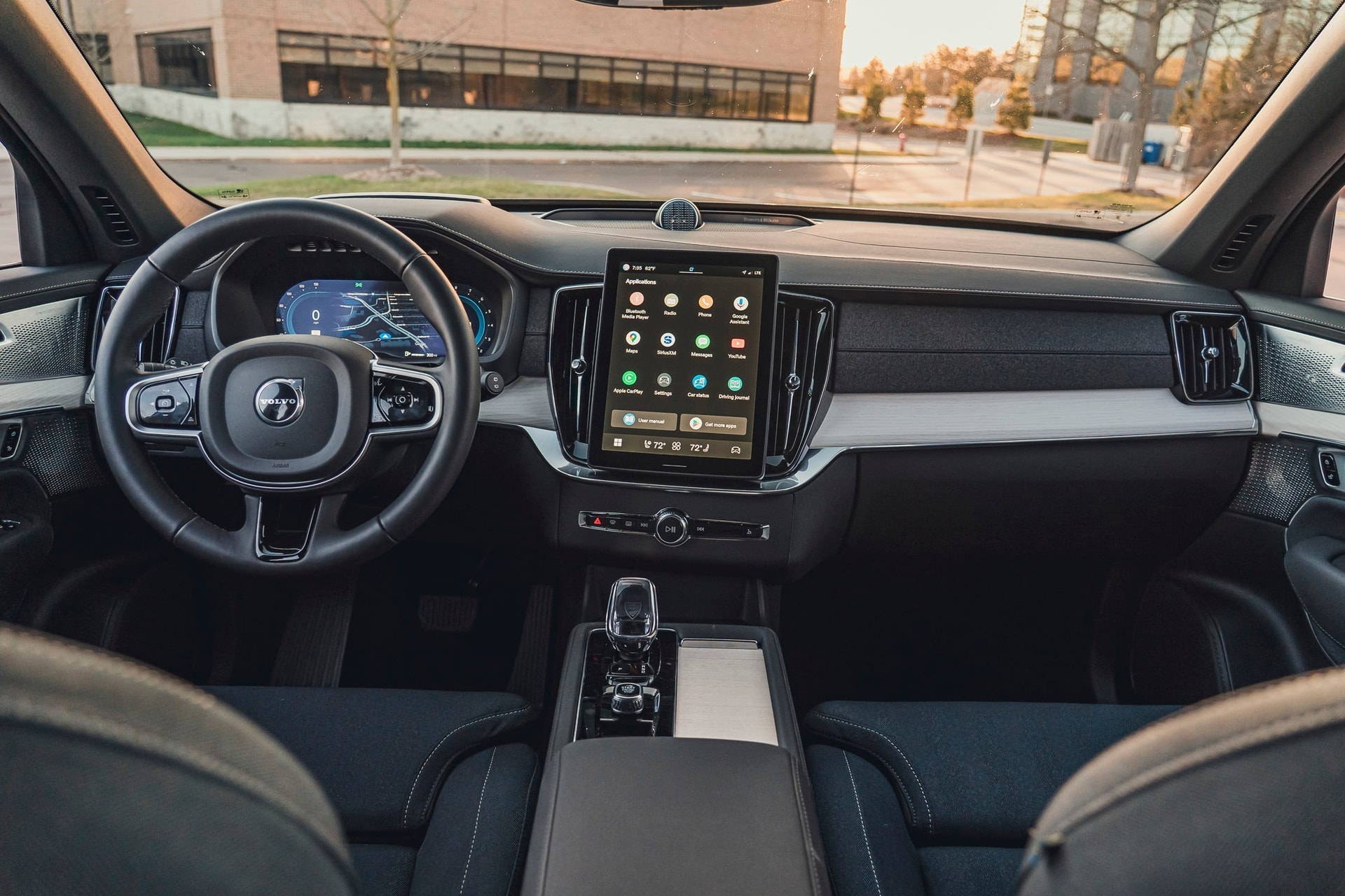 2026 Volvo XC90-2