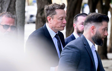 Elon Musk thua kiện, cổ đông đòi bồi thường tới 2,5 tỷ USD
