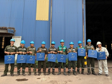 Tập đoàn sản xuất thép lớn nhất Đông Nam Á vừa nhận món quà vô giá từ lãnh đạo tỉnh Hưng Yên