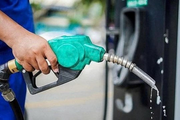 Thủ tướng ra chỉ thị khẩn liên quan tới hơn 7.600 cửa hàng xăng dầu của Petrolimex và PVOIL