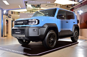Ra mắt Toyota Land Cruiser FJ 2026: Rẻ bằng nửa đàn anh Prado, đếm ngược ngày về Việt Nam