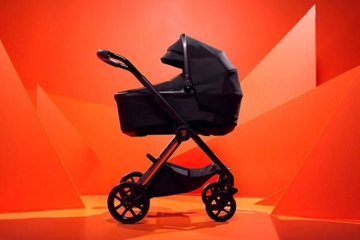 Xe đẩy Lamborghini Reef AL Arancio chốt giá 131 triệu đồng: Đưa tiêu chuẩn siêu xe vào thẳng nôi em bé, giới hạn 500 chiếc
