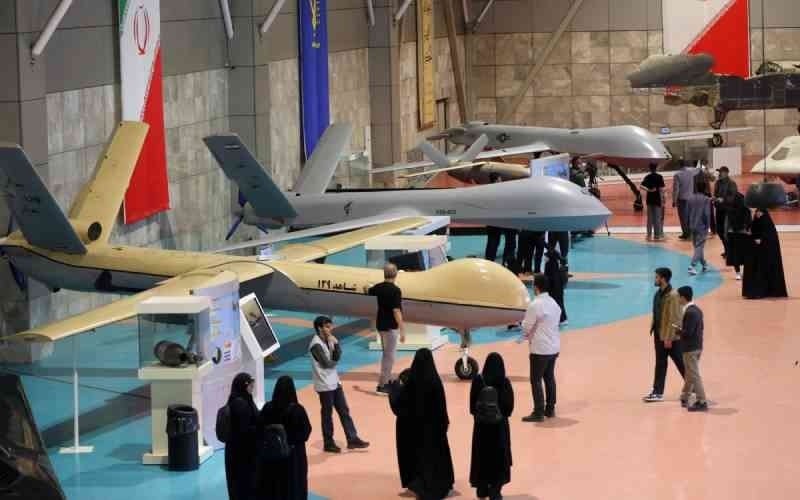 Triển lãm UAV ở thủ đô Tehran của Iran. Ảnh: The Standard. uav.jpg