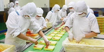 Hoãn áp dụng quy định siết an toàn thực phẩm, tránh ách tắc cho doanh nghiệp