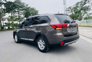 Mẫu SUV của Mitsubishi đang được bán với giá chỉ từ 430 triệu: Là xe nhập khẩu, ‘chất đẹp’, thiết kế vẫn không bị lỗi mốt, ‘chốt’ mua nhận xe đi luôn