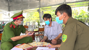 Từ ngày 1/5/2026, Trưởng Công an xã được xử phạt đến 50 triệu đồng trong lĩnh vực bảo hiểm