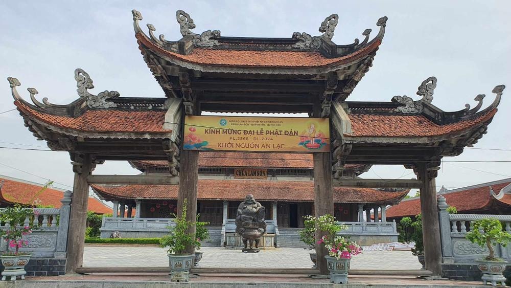 chua-lam-son-09-2-5215_1774256599.jpg