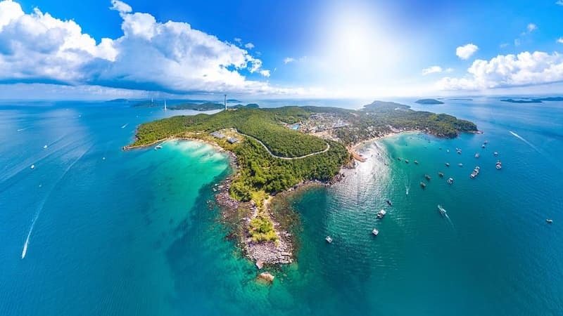 Hãng hàng không trẻ nhất Việt Nam sẽ có 2 đường bay đến 'thủ phủ du lịch' sôi động nhất châu Á- Ảnh 1. Hãng hàng không trẻ nhất Việt Nam sẽ có 2 đường bay đến 'thủ phủ du lịch' sôi động nhất châu Á- Ảnh 1.
