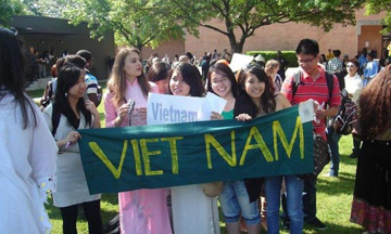 6 triệu người Việt đang sống ở nước ngoài, quốc gia nào tập trung nhiều nhất?
