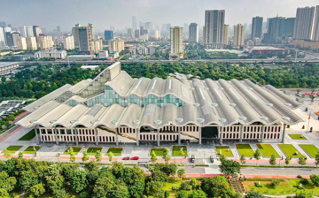 Huy động 5.000 nhân công cùng 14.000 tấn cốt thép, 34.000m2 đá xây trung tâm hội nghị lớn nhất Việt Nam