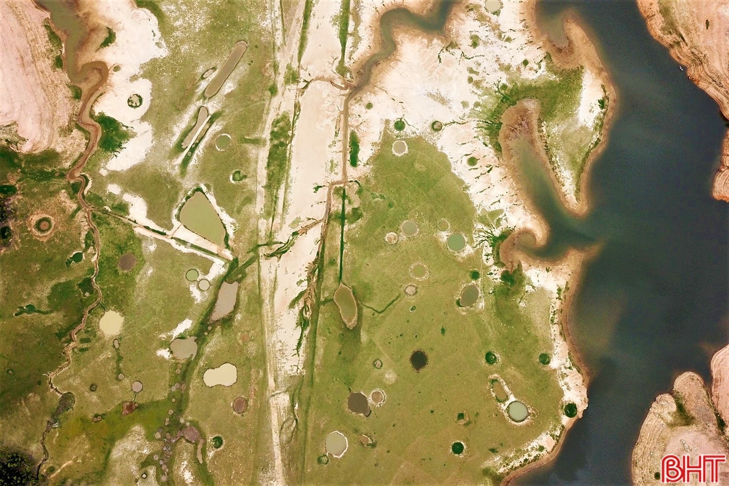 sanbaylibi2.jpg