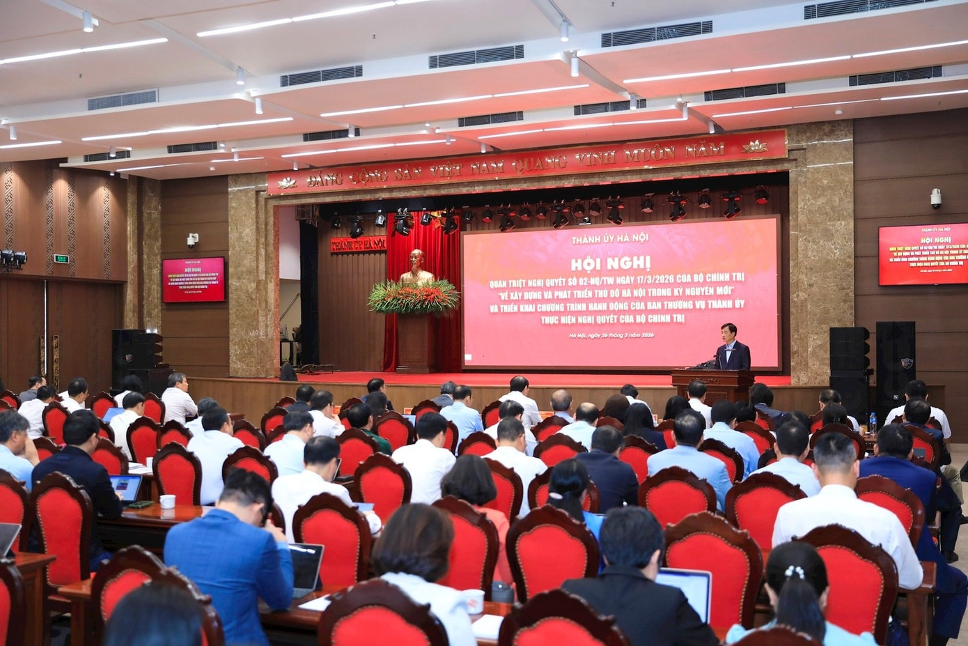 Quang cảnh hội nghị Ông Nguyễn Duy Ngọc: 'Hà Nội không được phép chậm!' - Ảnh 1.