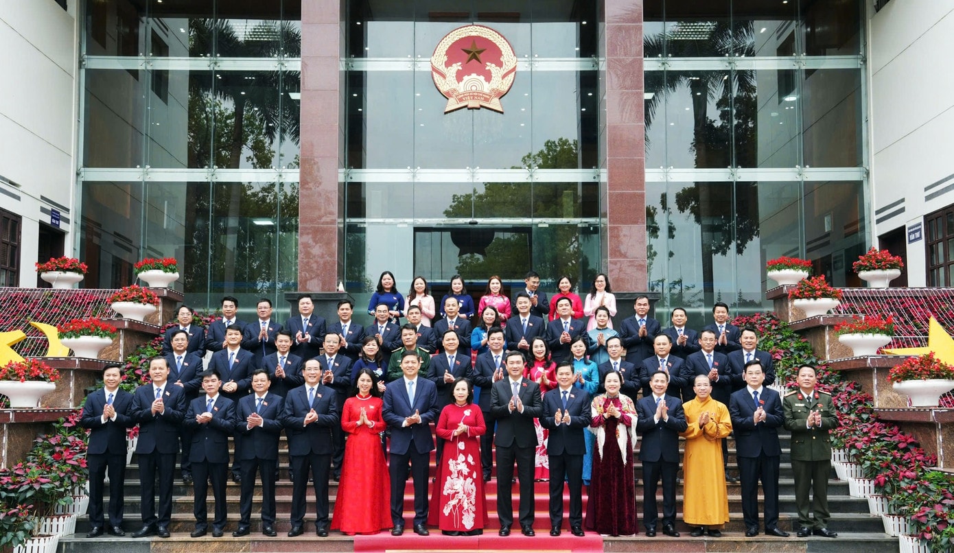 Bà Đoàn Thị Hậu được bầu làm Chủ tịch HĐND tỉnh Lạng Sơn - Ảnh 1.