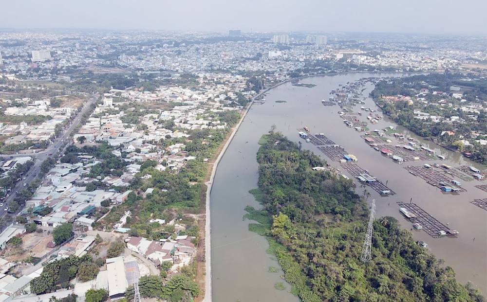Trước khi lên thành phố trực thuộc Trung ương, tỉnh lớn nhất Nam Bộ sẽ hoàn thiện tuyến đường ven sông gần 5km- Ảnh 1. Trước khi lên thành phố trực thuộc Trung ương, tỉnh lớn nhất Nam Bộ sẽ hoàn thiện tuyến đường ven sông gần 5km- Ảnh 1.