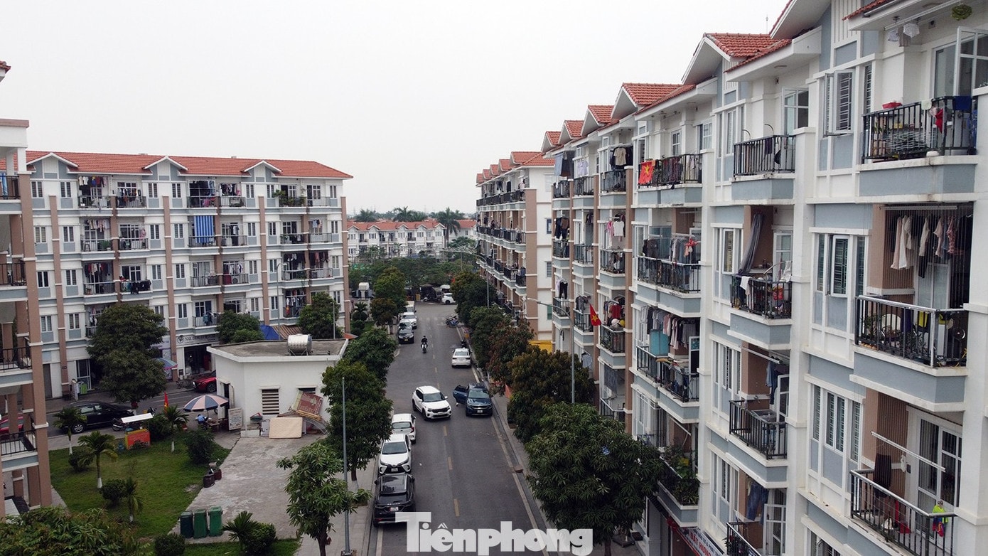 Đoàn thanh tra xác định, khi kết thúc giai đoạn xây dựng, các công trình hạ tầng kỹ thuật chưa được chuyển giao cho chính quyền địa phương. Chủ đầu tư chưa cung cấp đầy đủ thông tin về diện tích căn hộ, giá bán, giá cho thuê với từng căn hộ để công khai; không lập biên nhận hồ sơ, ghi rõ lý do chưa giải quyết với các trường hợp chưa đầy đủ; không có phiếu trả với các hồ sơ không đủ điều kiện. tp-an-dong4.jpg