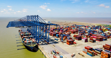 Xin 'giấy thông hành' cho tàu Việt Nam qua eo biển Hormuz
