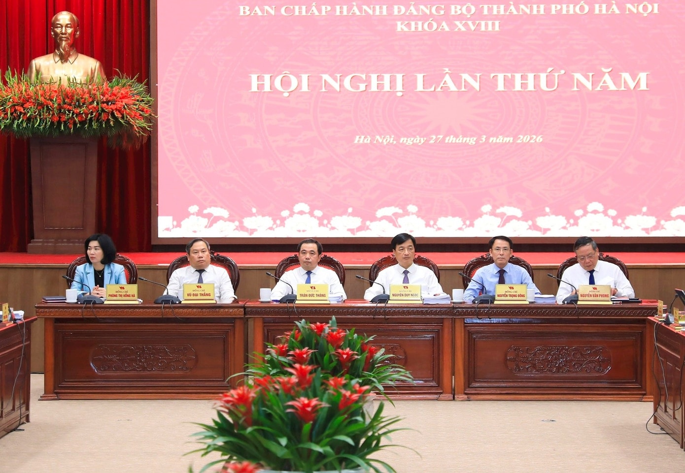 Ủy viên Bộ Chính trị, Bộ trưởng Bộ Nông nghiệp và Môi trường Trần Đức Thắng dự Hội nghị lần thứ năm Ban Chấp hành Đảng bộ TP Hà Nội. Ảnh: <a style='text-decoration: none;' href='/HNM'>HNM</a>. Bộ trưởng Bộ NN&MT Trần Đức Thắng dự Hội nghị Ban Chấp hành Đảng bộ TP Hà Nội - Ảnh 1.