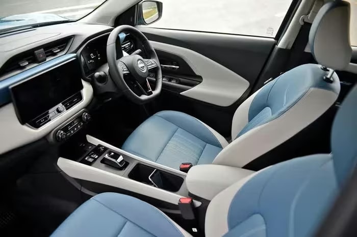 Nissan Kicks e-Power 2026 chốt giá từ 636 triệu đồng: Động cơ xăng lai điện sạc tự động e-Power độc quyền, quyết đấu Toyota Corolla Cross - Ảnh 3.