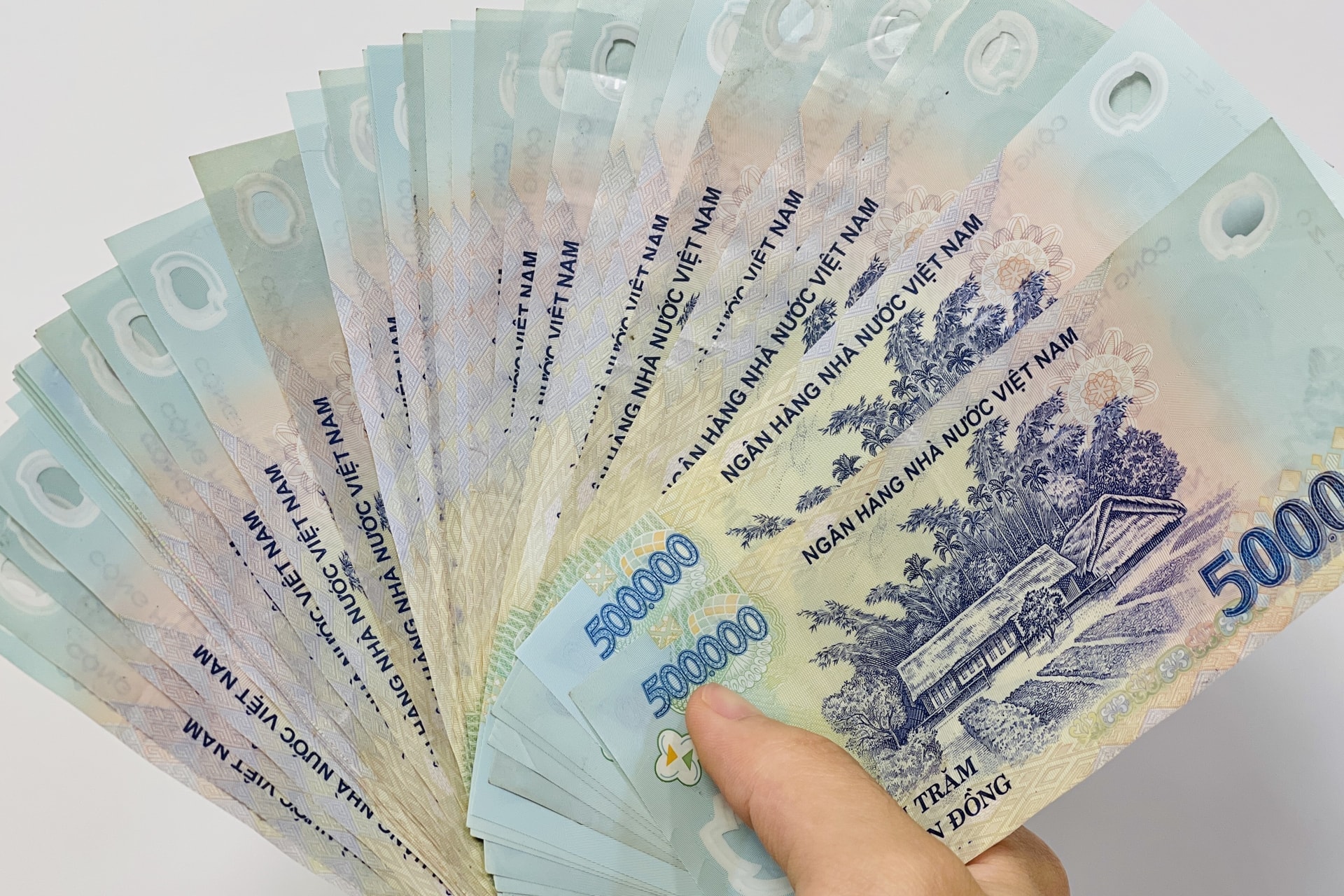 Tin vui: Tăng lương hưu năm 2026 biết để hưởng đủ, những ai được hưởng thêm trợ cấp 500.000 đồng/tháng? - Ảnh 2.