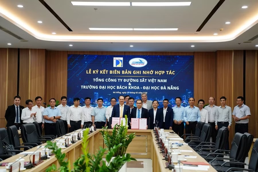 nhan-luc-duong-sat-toc-do-cao-compressed.jpg