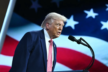 Ông Trump gây chú ý khi gọi Hormuz là 'eo biển Trump'