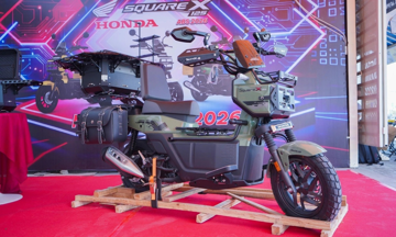 Xe tay ga 'hộp vuông' cực dị của Honda về Việt Nam: Đổ đầy bình chạy 330 km, số lượng hạn chế, giá không rẻ!