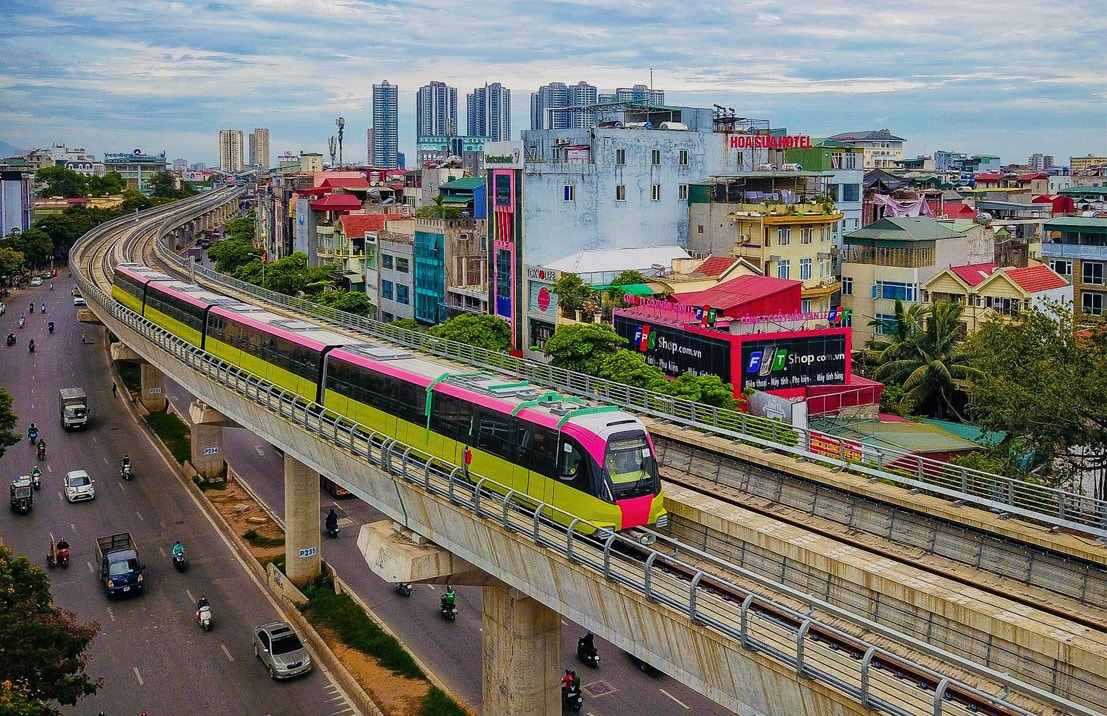 Dự kiến làm tuyến đường sắt đô thị kết nối Thủ đô với trung du miền núi phía Bắc- Ảnh 1. Dự kiến làm tuyến đường sắt đô thị kết nối Thủ đô với trung du miền núi phía Bắc- Ảnh 1.