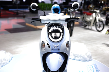 Honda tung Scoopy 'cực phẩm' giá mềm: Chưa tới 50 triệu nhưng chỉ 2.000 người kịp sở hữu