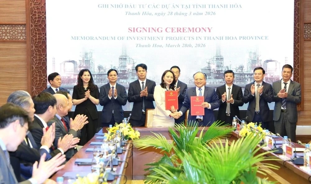 Vừa trở lại ghế Chủ tịch, ông Trịnh Văn Quyết lập tức mang về cho <a style='text-decoration: none;' href='/FLC'>FLC</a> ‘deal khủng’ hơn 1 tỷ USD - Ảnh 1.