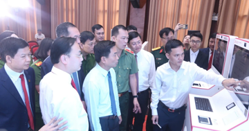 Thanh Hóa thí điểm Kiosk thông minh, làm thủ tục hành chính trong vài phút