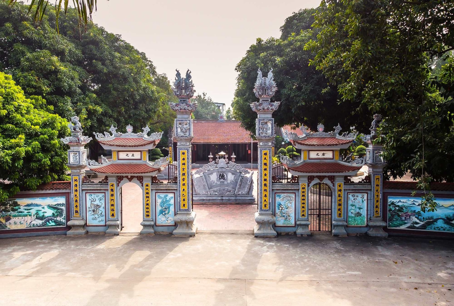 lychieuhoang3.jpg