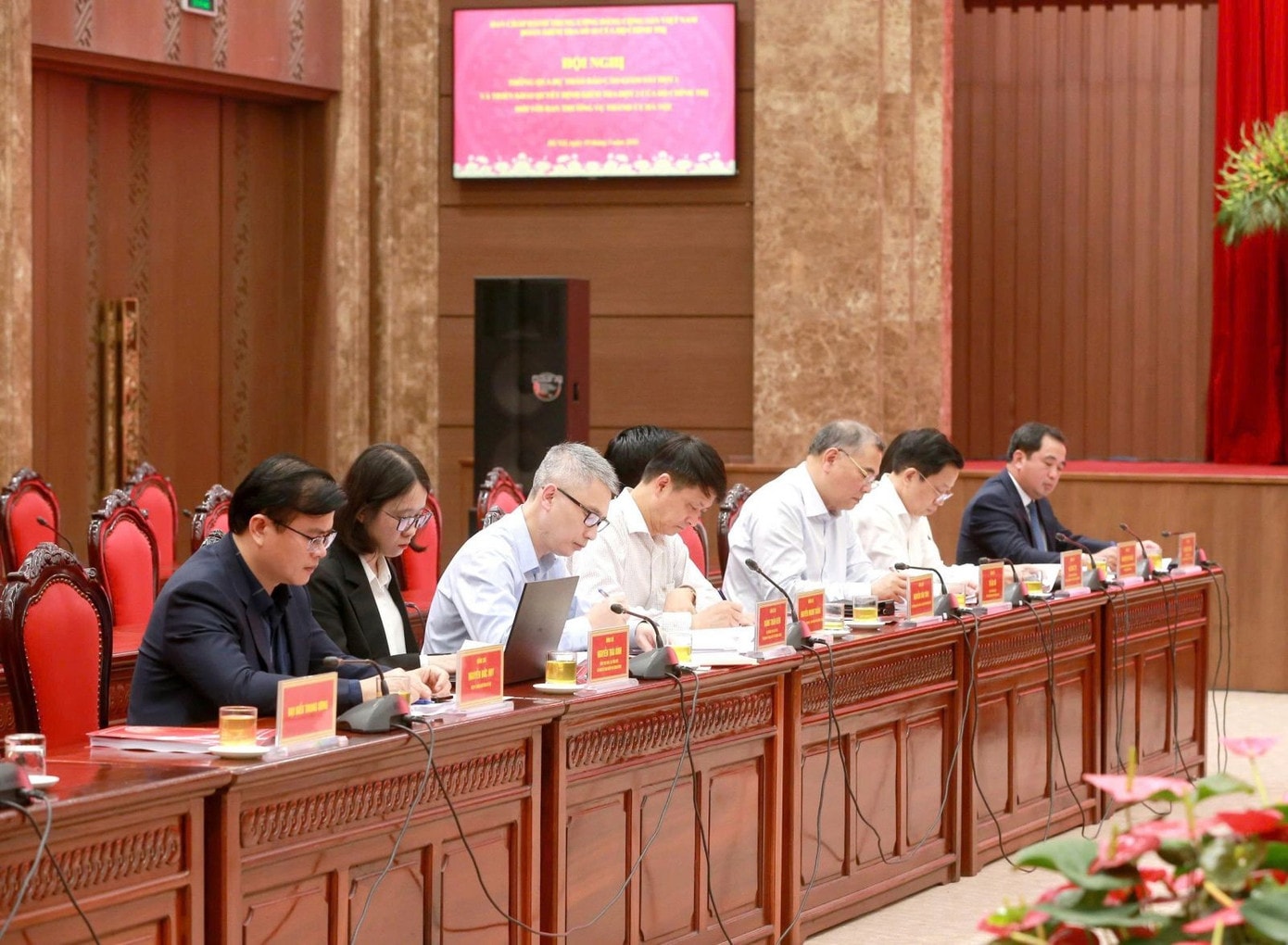 Tổng Bí thư: Hà Nội phải hành động tương xứng với niềm tin của Trung ương, đi đầu, làm mẫu, tạo sức lan tỏa - Ảnh 3.
