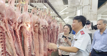 Thủ tướng yêu cầu chấn chỉnh kiểm soát giết mổ gia súc, thay thế cán bộ vi phạm
