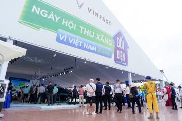 Tỷ phú Phạm Nhật Vượng tiếp tục 'chơi lớn' tại 4 thị trường sau kỷ lục hơn 3.500 đơn xe/ngày